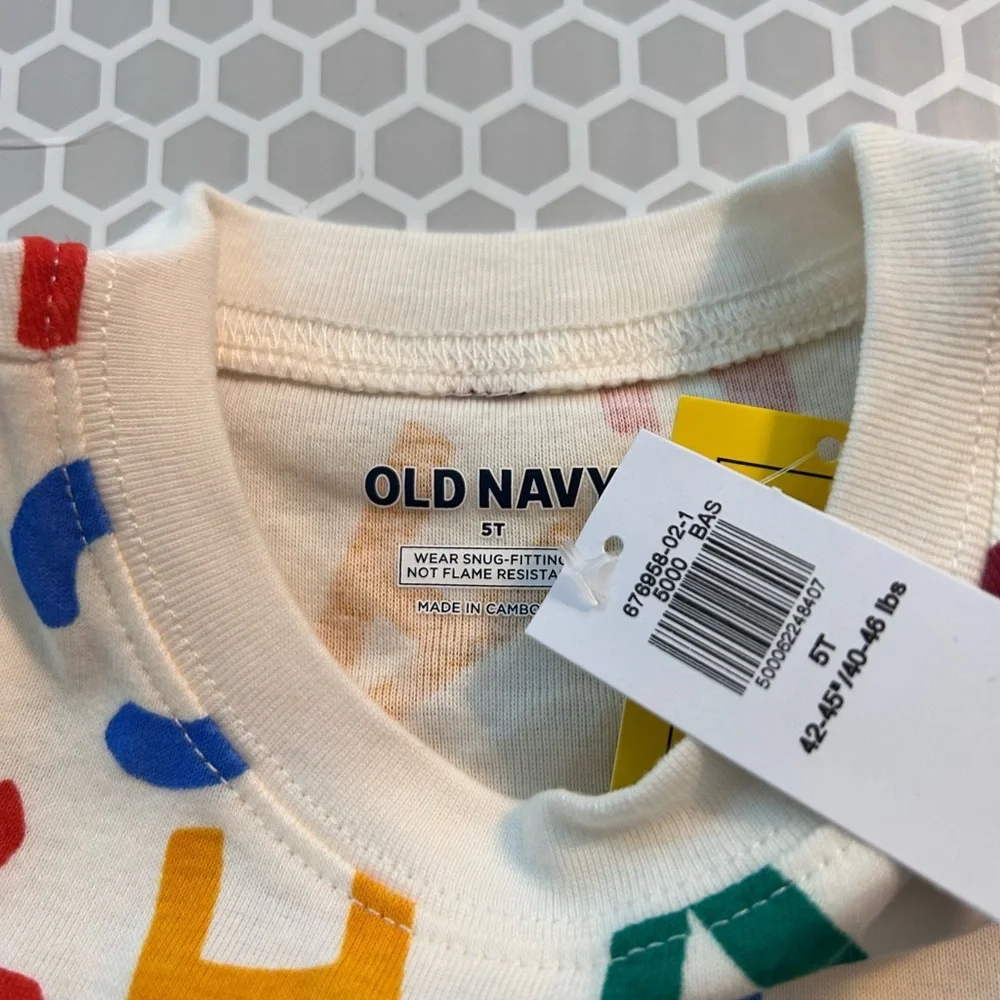 NWT Old Navy Cream ABC Graphic Crewneck Pajama with Multicolor Prints Size 5T